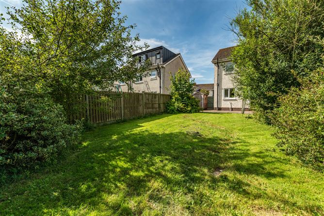 https://photos-a.propertyimages.ie/media/6/7/2/5017276/8f8b51a1-3226-4577-84e4-9195f1500137_l.jpg