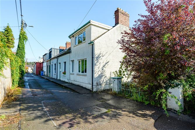 12 Glandore Avenue, Blackrock Road, Cork City, Co. Cork