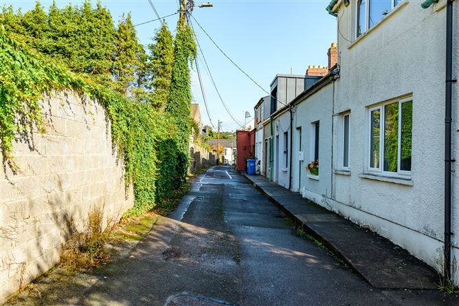 12 Glandore Avenue, Blackrock Road, Cork City, Co. Cork
