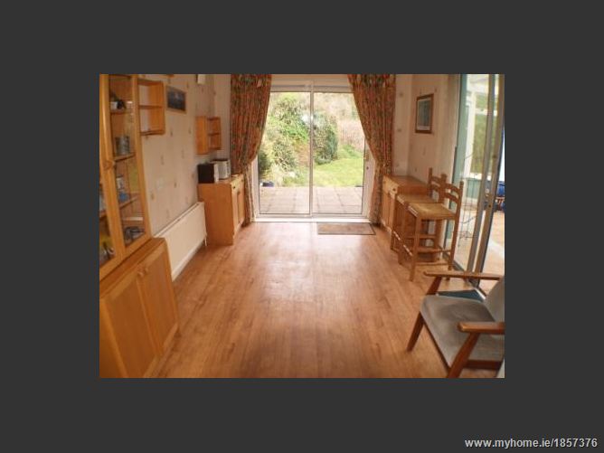 24 Kew Park, Lucan, Co. Dublin