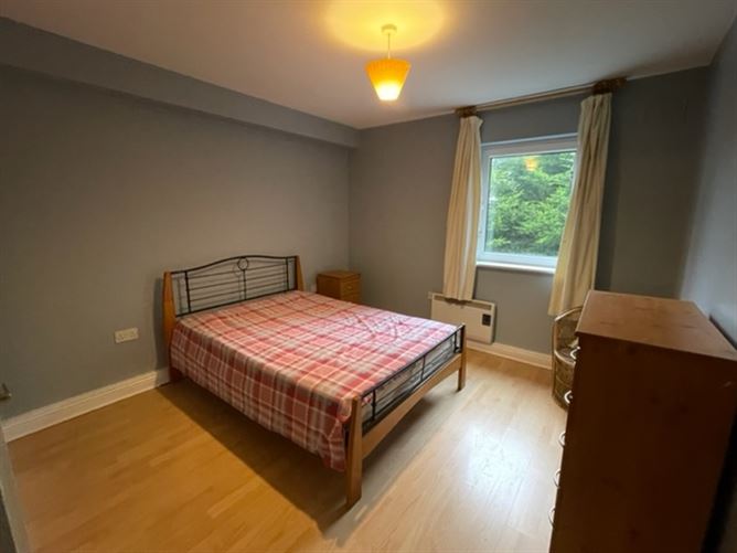 Apartment 4 Glencree The Square, Ennistymon, Clare