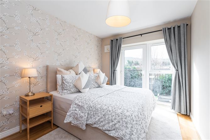 87 Beechdale Court , Ballycullen, Dublin 24