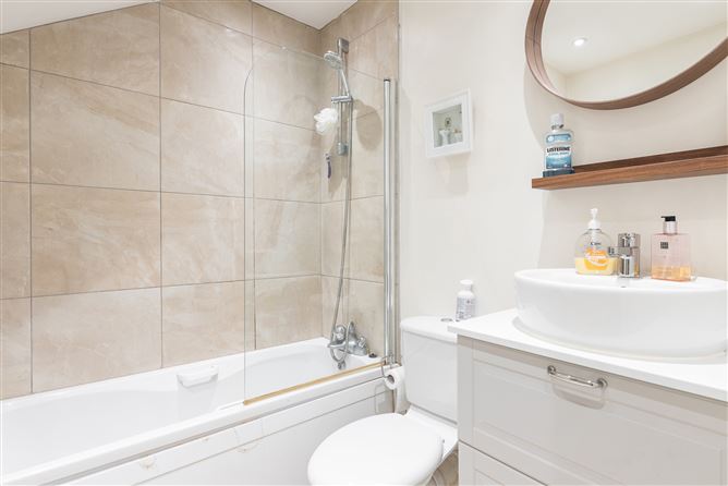 87 Beechdale Court , Ballycullen, Dublin 24