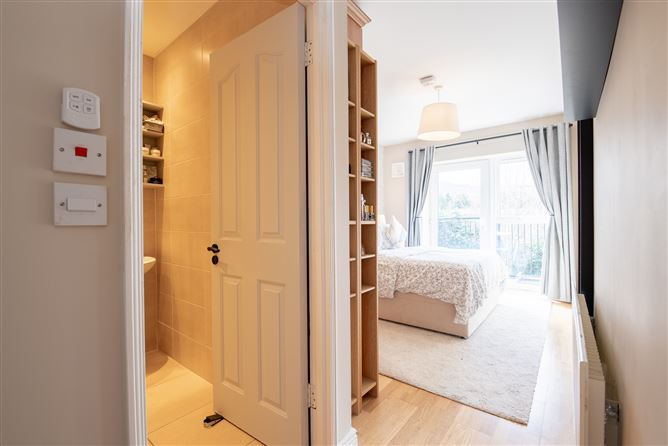 87 Beechdale Court , Ballycullen, Dublin 24