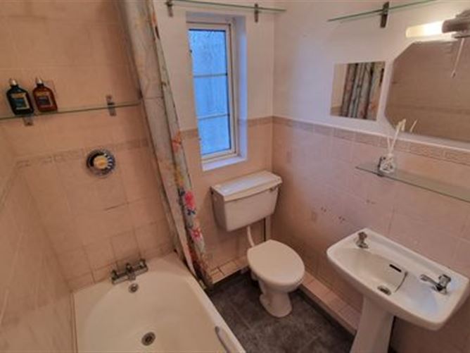 Ballykilleen,Cloonfad, Ballyhaunis, Mayo