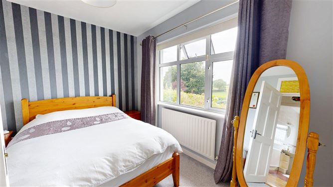 Abbeyleix Road, Ballyroan, Laois