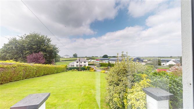 Abbeyleix Road, Ballyroan, Laois