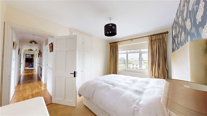 Abbeyleix Road, Ballyroan, Laois