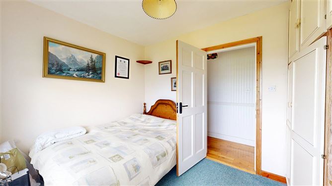 Abbeyleix Road, Ballyroan, Laois