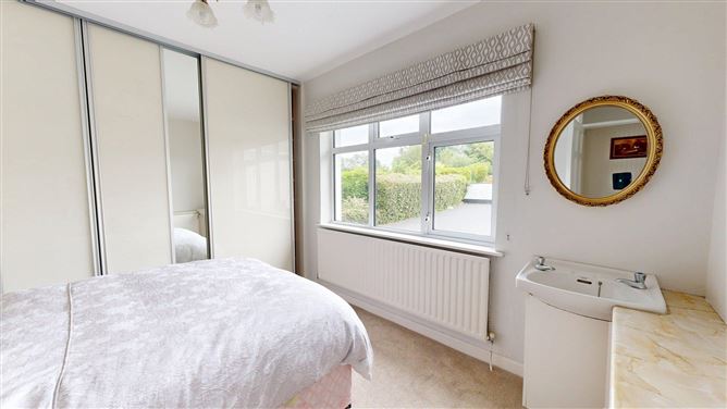 Abbeyleix Road, Ballyroan, Laois