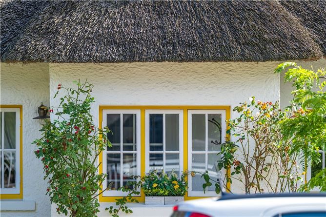 Oak Lodge, 9 The Demesne, Adare Manor, Co. Limerick