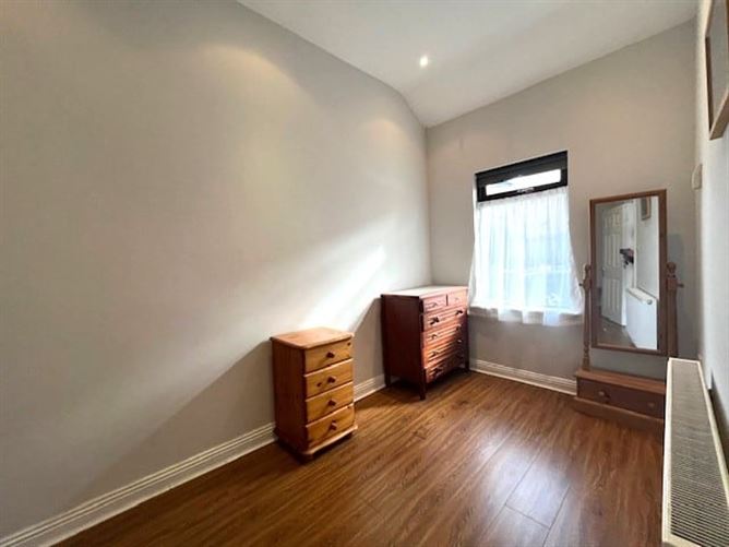 Thomas Davis Street West, Inchicore, Dublin 8