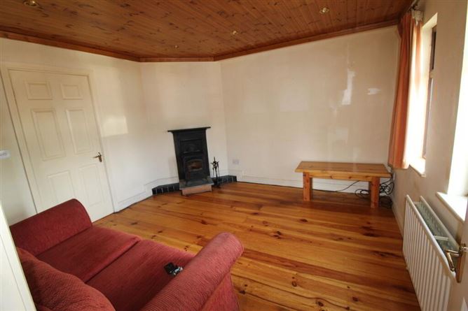 10 Tostal Avenue, Rockwell Park, Drumshanbo, Leitrim, Leitrim