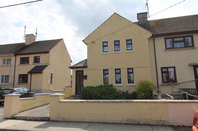 10 Tostal Avenue, Rockwell Park, Drumshanbo, Leitrim, Leitrim