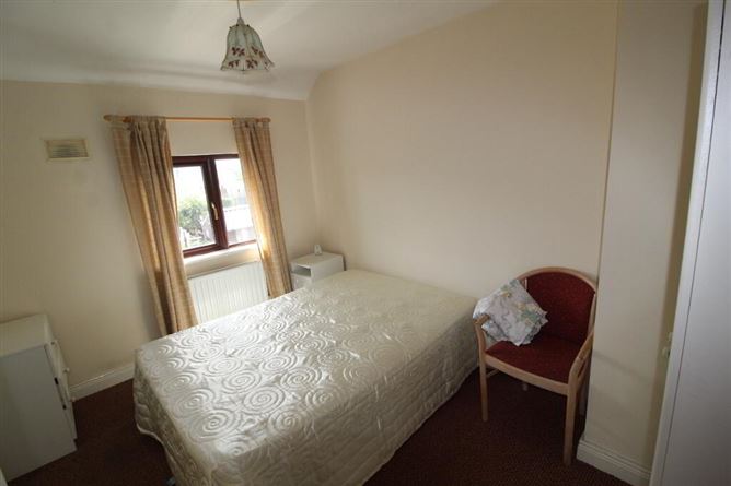 10 Tostal Avenue, Rockwell Park, Drumshanbo, Leitrim, Leitrim