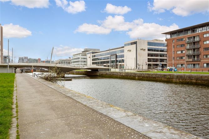 3 Killashee House, Spencer Dock, IFSC, Dublin1