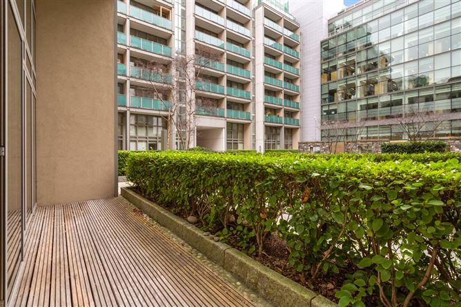 3 Killashee House, Spencer Dock, IFSC, Dublin1