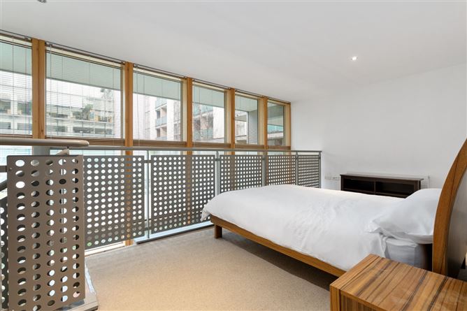 3 Killashee House, Spencer Dock, IFSC, Dublin1