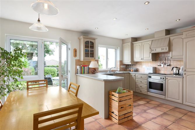 15 Eden Avenue, Rathfarnham, Dublin 16