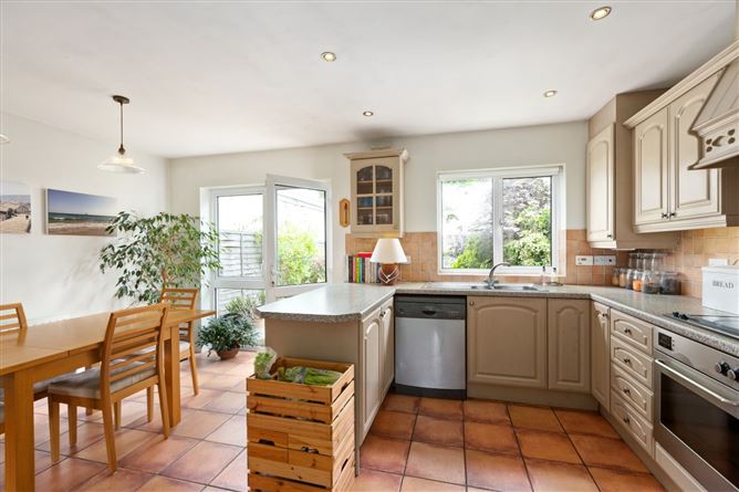 15 Eden Avenue, Rathfarnham, Dublin 16