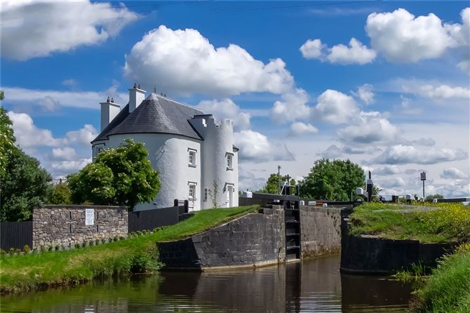 Main image for Bolands Lock,Cappincur,Tullamore,Co Offaly,R35 W940