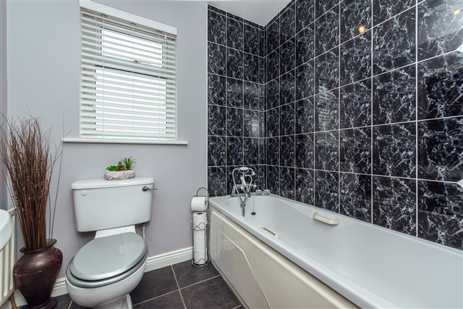 7 Ruanbeg Way, Ruanbeg Manor, Kildare Town, Kildare