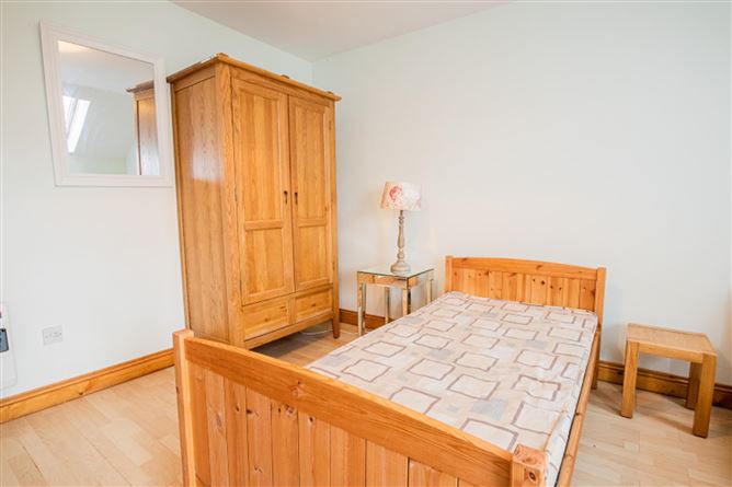 7 Sandycove PH 2, Ballymoney, Co. Wexford