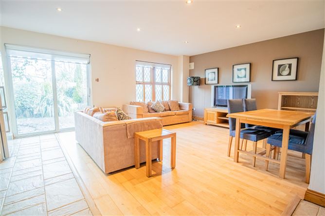 7 Sandycove PH 2, Ballymoney, Co. Wexford