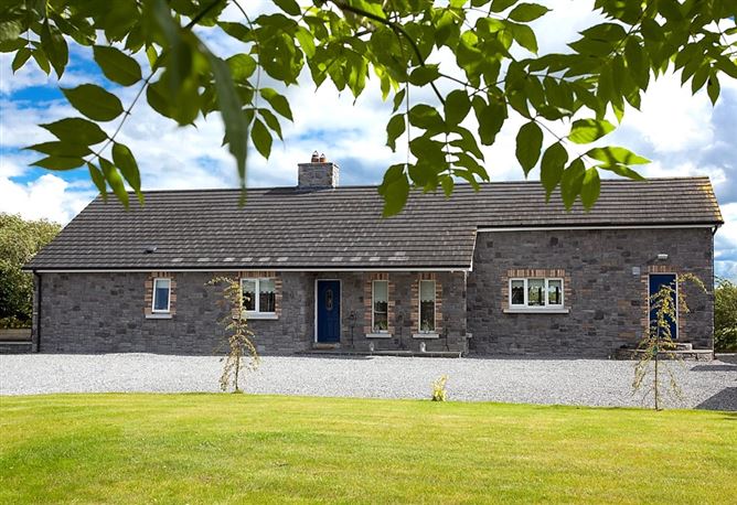 'Riverside Paradise', Esker, Banagher, Co. Galway
