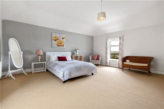 Snowtown House & Farm, Naul, Co. Meath