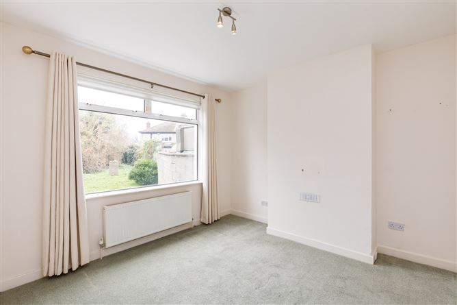 16 Brookwood Grove, Artane, Dublin 5