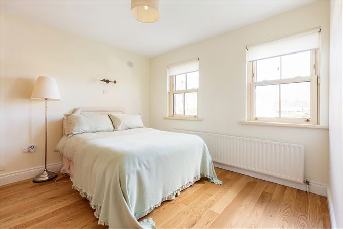 40 Castleknock Drive, Castleknock, Dublin 15