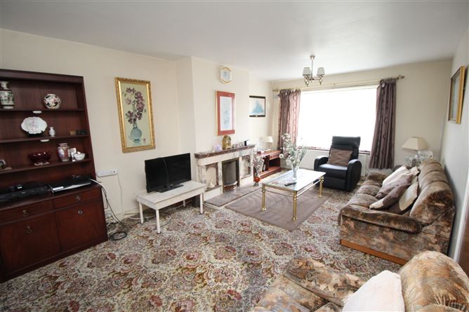 89 College Park, Longford, Longford