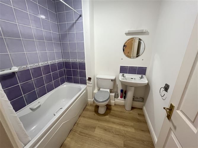 Hazelgrove Court, Tallaght, Dublin 24