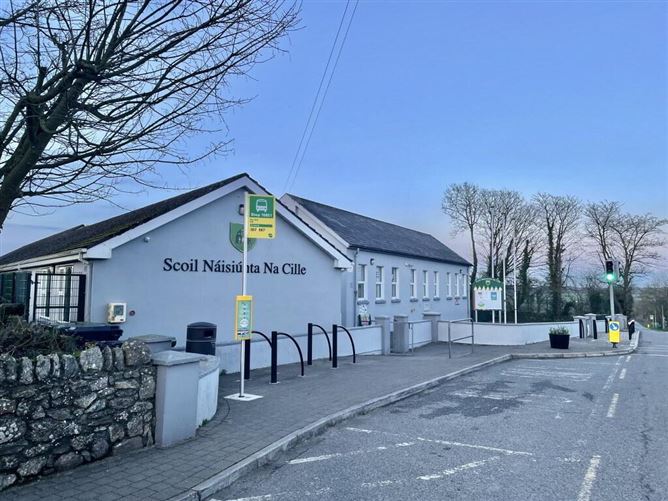 33 Ceol Na Mara, Kill, Waterford