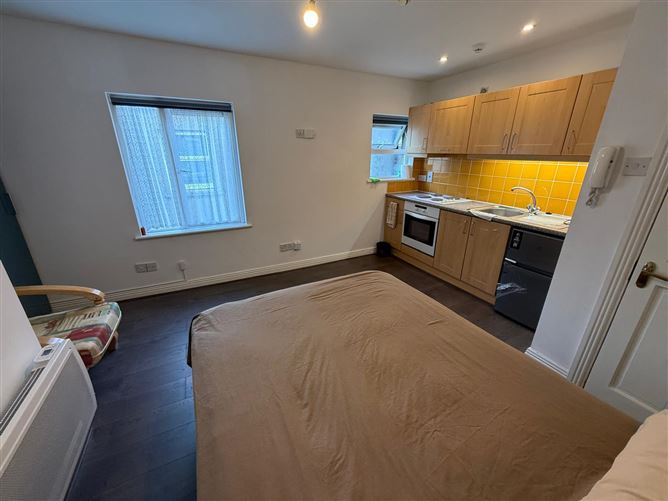 Flat 5, 7 Saint Vincent Street North, Dublin 7