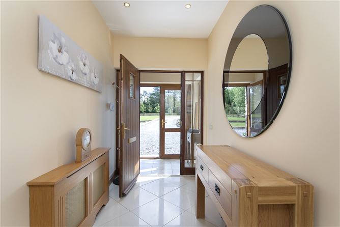 Kenby, Ballyvaloon, Grenagh, Co. Cork