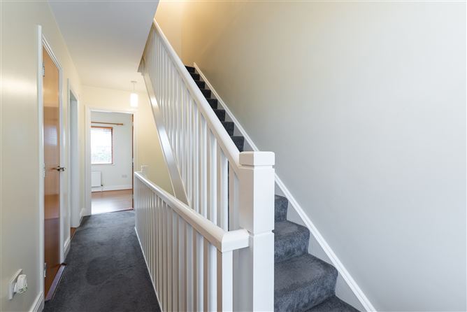 22 Hunters Walk, Ballycullen, Dublin 24