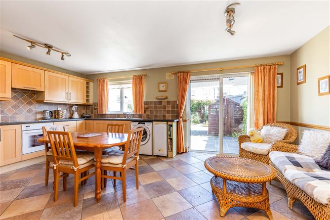 6 Churchfields, Kentstown, Co. Meath