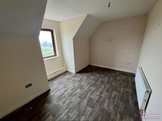 No.2 Radharc Na Bhaile, Dowra road, Drumshanbo, Co.Leitrim 