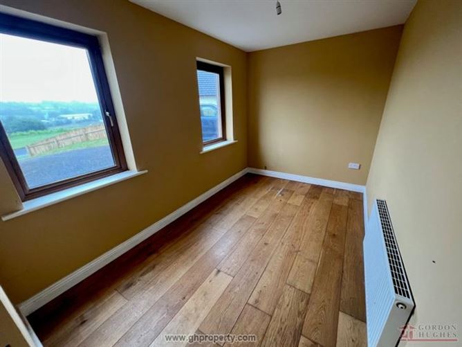 No.2 Radharc Na Bhaile, Dowra road, Drumshanbo, Co.Leitrim 