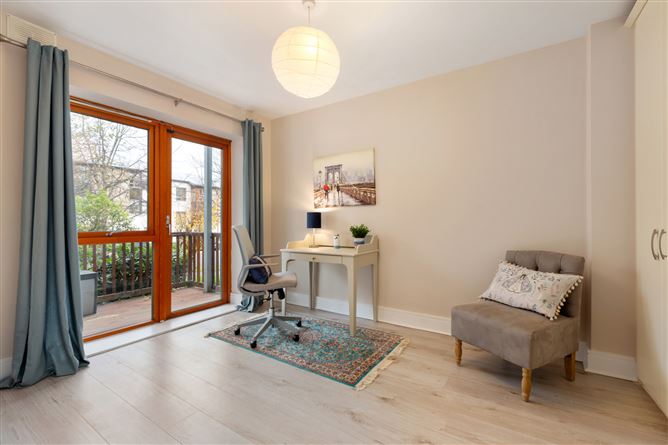 10 Brennanstown Square, Brennanstown, Cabinteely, Dublin 18