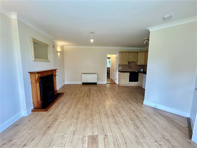 21 Ayrfield Manor, Carrick-on-Shannon, Leitrim