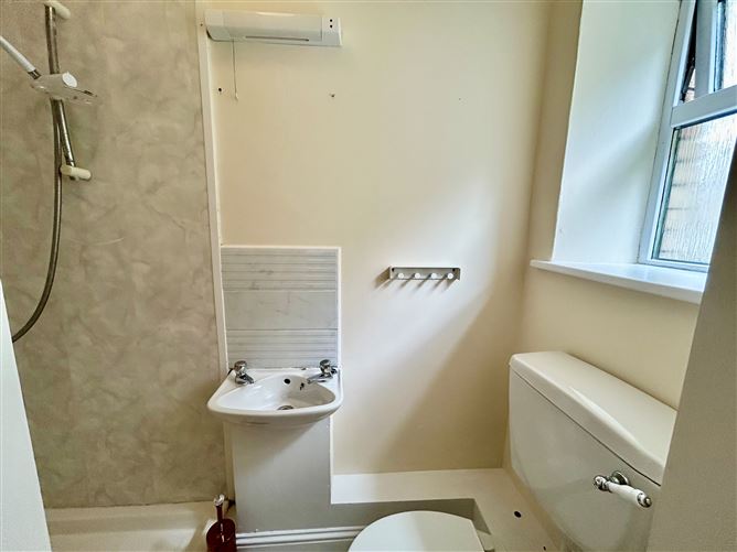 21 Ayrfield Manor, Carrick-on-Shannon, Leitrim