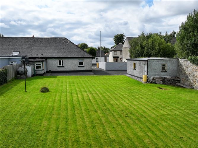 Main Street, Newtownforbes, Longford