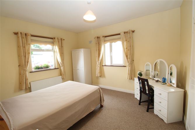 Main Street, Newtownforbes, Longford
