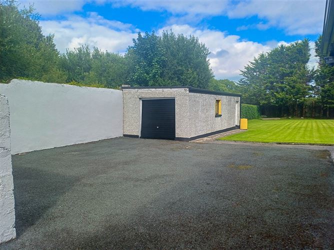 Main Street, Newtownforbes, Longford