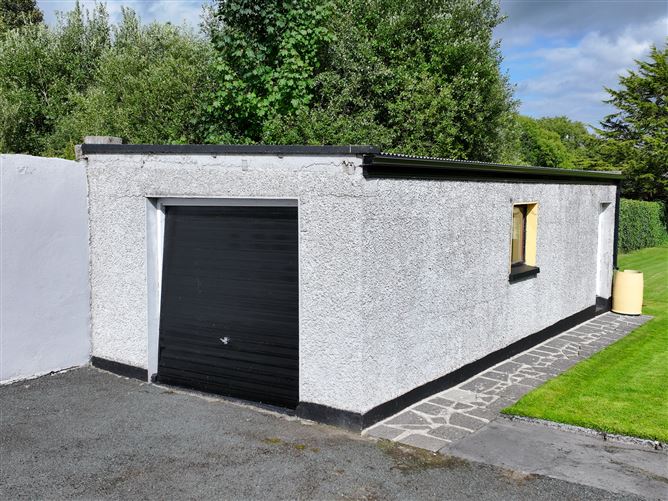 Main Street, Newtownforbes, Longford