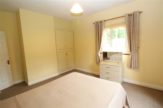 Main Street, Newtownforbes, Longford