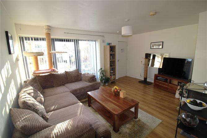 6 Weavers Hall, Clonsilla,   Dublin 15